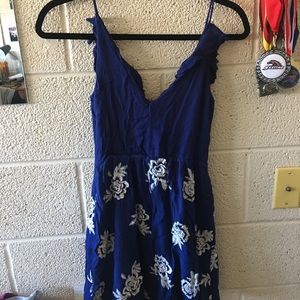 Francesca’s navy blue floral dress